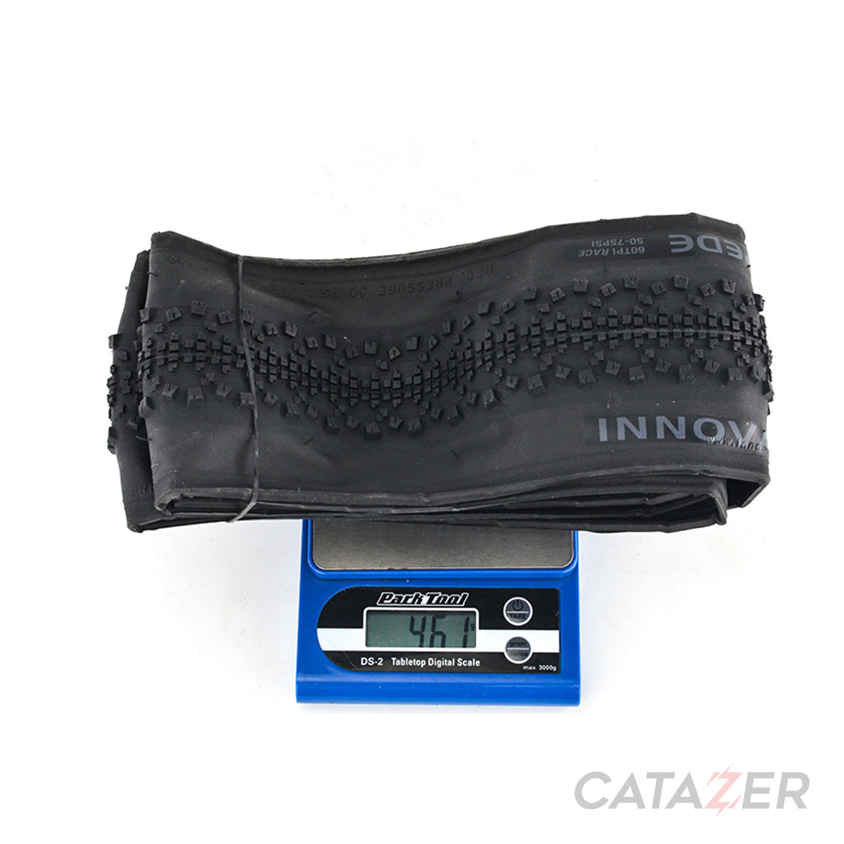 CATAZER Material With Rubber Protection Layer On CATAZER 700x32C Tire – Durable And Puncture Resistant CATAZER material with rubber protection layer on CATAZER 700x32C tire – durable and puncture resistant
