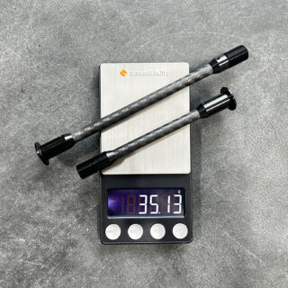 the weight of carbon thru axle